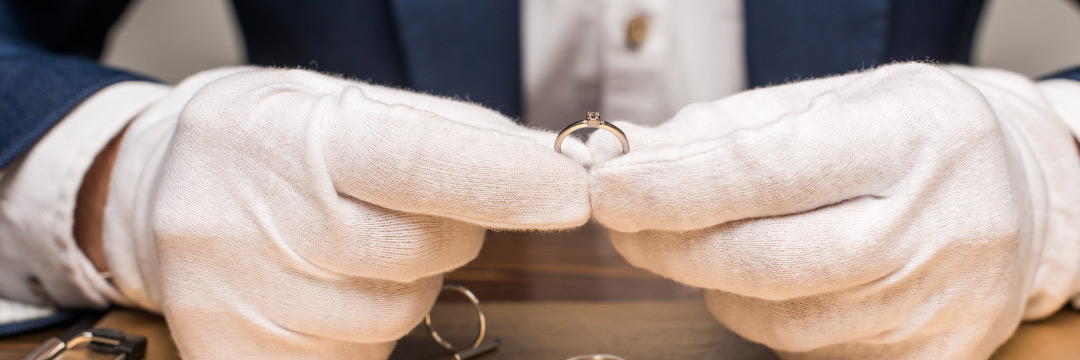 Consejos para el cuidado y limpieza de tus joyas en casa